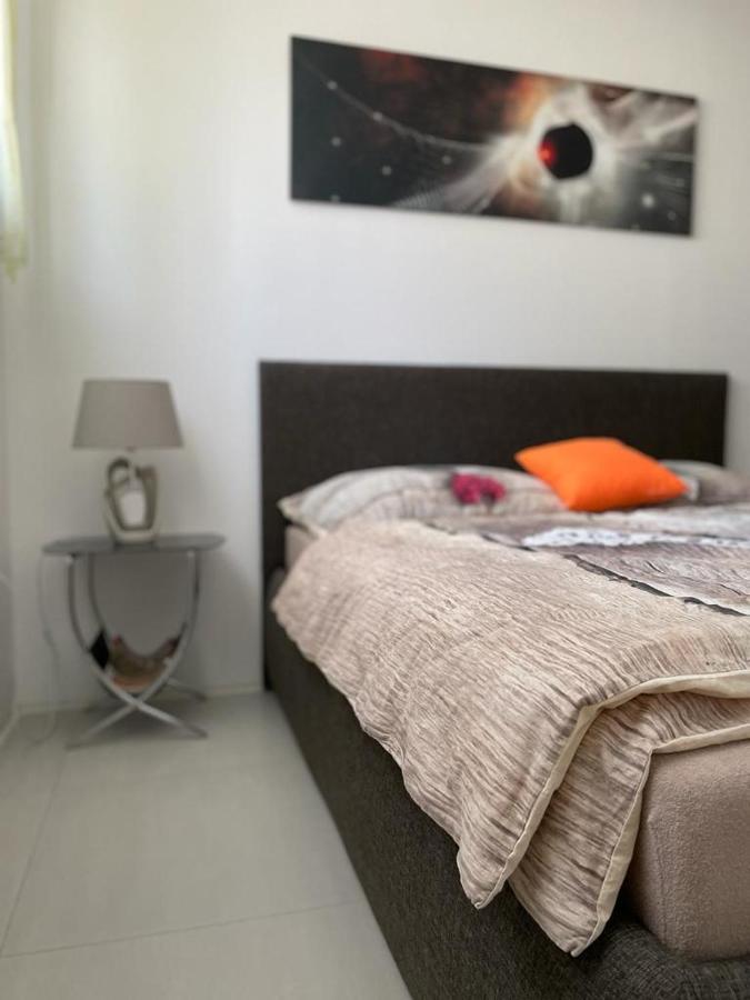 Apartman Lodenica ปิเอชตานี ภายนอก รูปภาพ